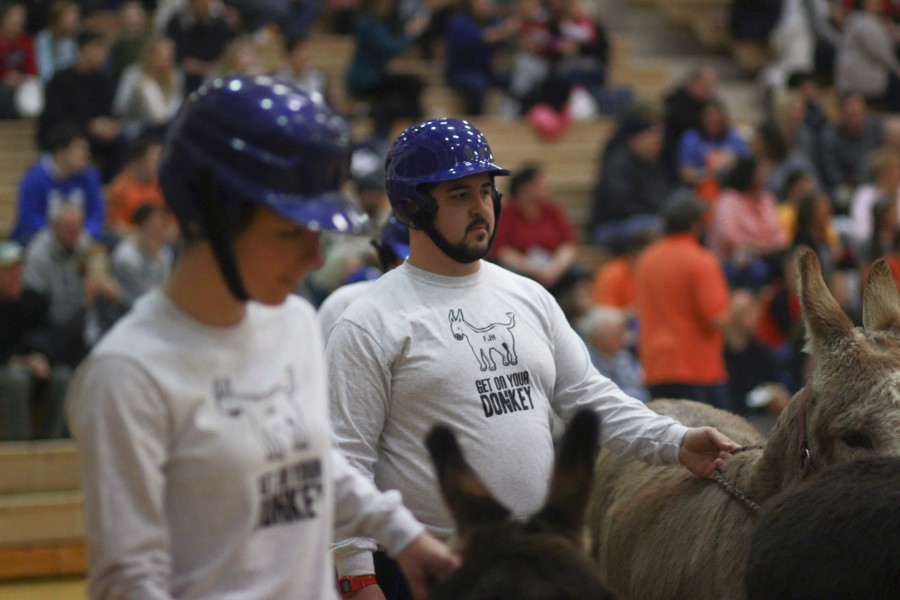 FFA Donkey Basketball Photo Gallery