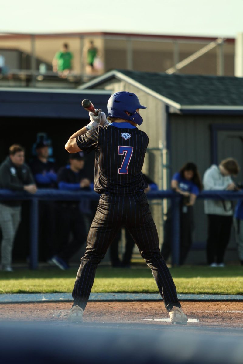 Senior Kam Seitz Up to Bat